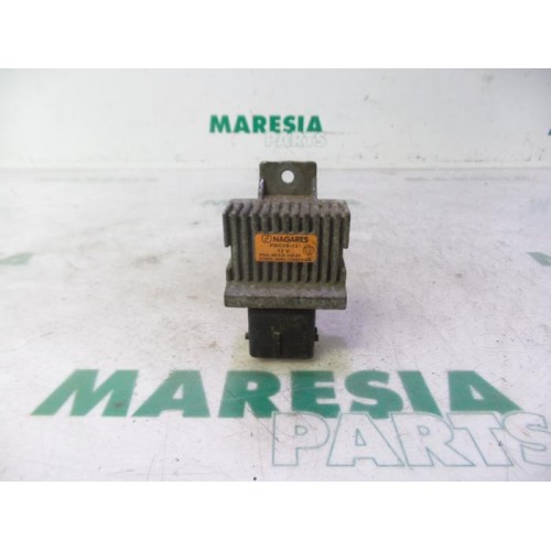 Peugeot - 5008 - Glow plug relay