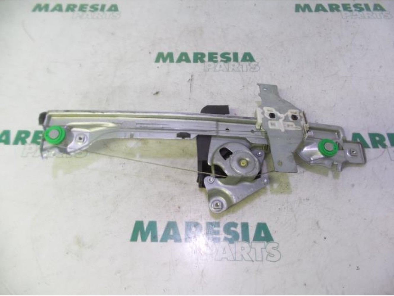 Peugeot - 5008 - Rear door window mechanism 4-door, left