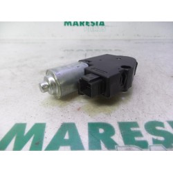 Peugeot - 5008 - Moteur toit ouvrant