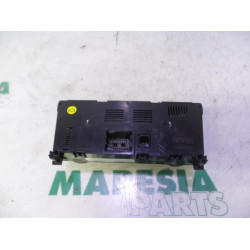 Peugeot - 5008 - Panneau de commandes chauffage