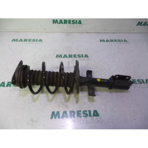 Renault - Clio - Front shock absorber rod, left