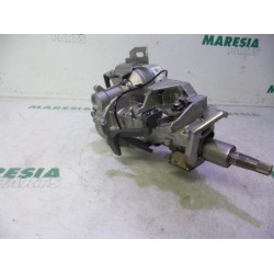 Renault - Clio - Steering column housing