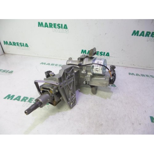 Renault - Clio - Steering column housing