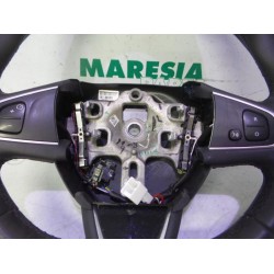 Renault - Clio - Steering wheel