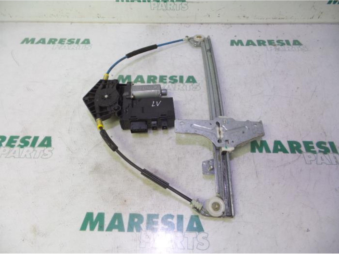 Peugeot - 307 - Fenstermechanik 4-türig links vorne