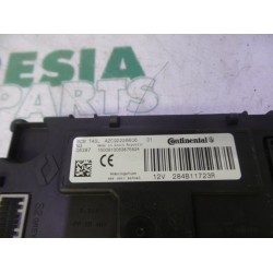 Renault - Clio - Engine management computer