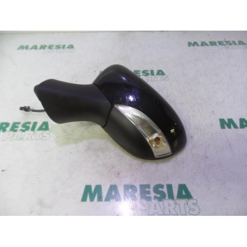 Renault - Clio - Wing mirror, left