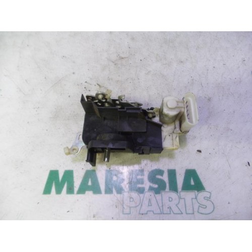 Fiat - Punto - Door lock mechanism 2-door, right