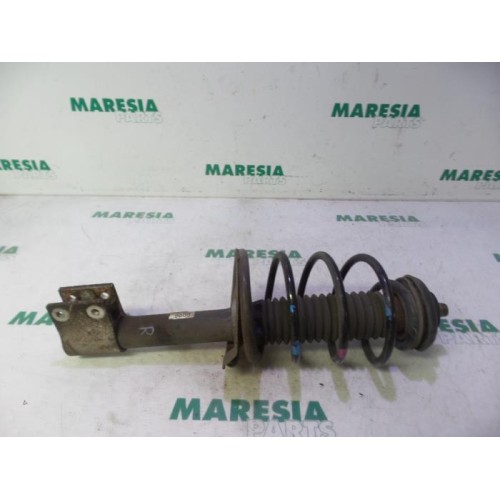 Peugeot - 307 - Front shock absorber rod, right