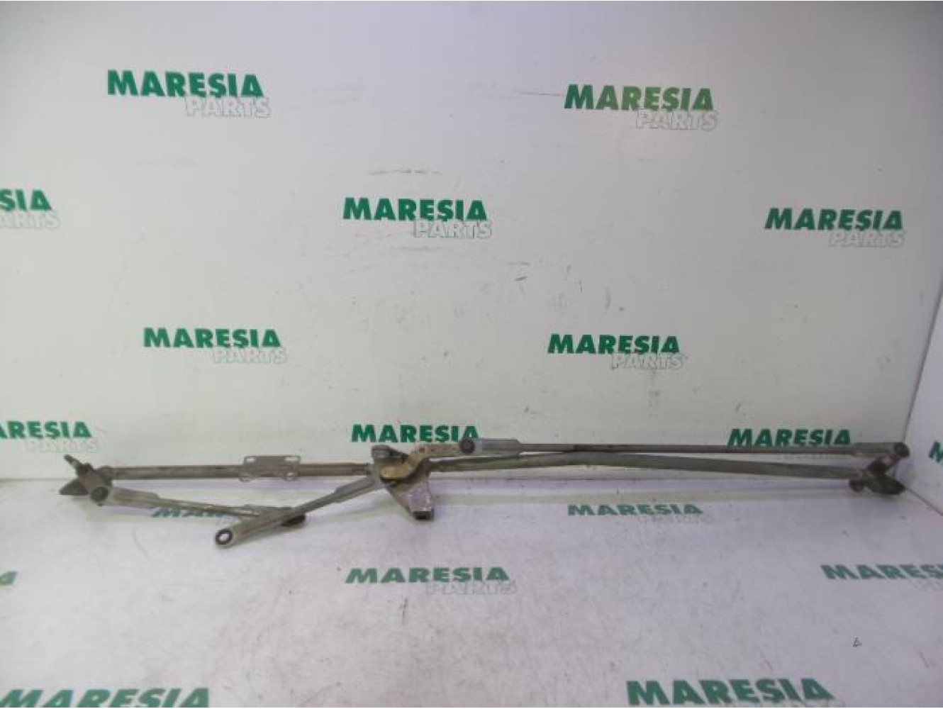 Peugeot - 307 - Wiper mechanism