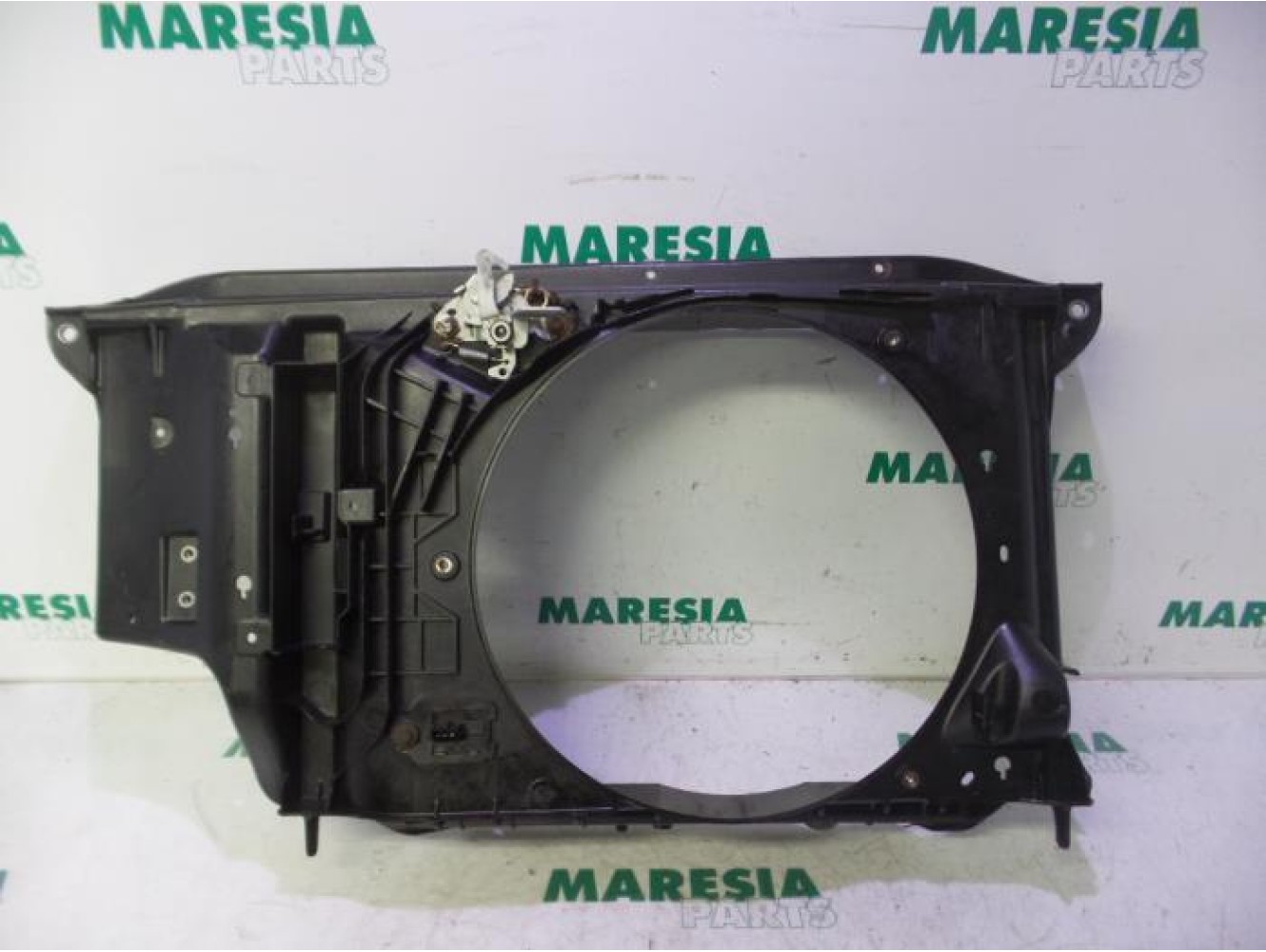 Peugeot - 206 - Front panel