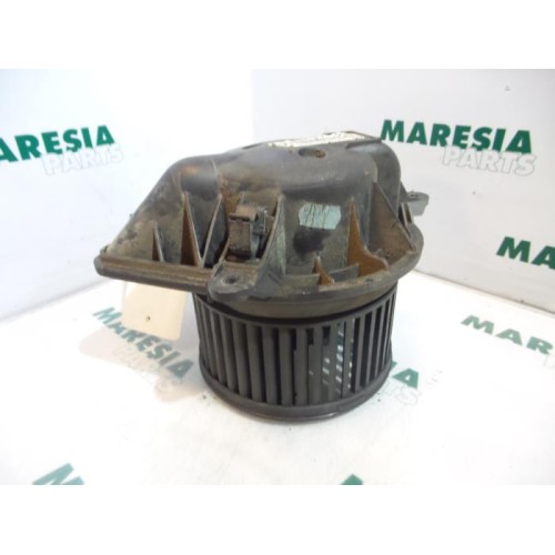 Renault - Trafic - Heating and ventilation fan motor