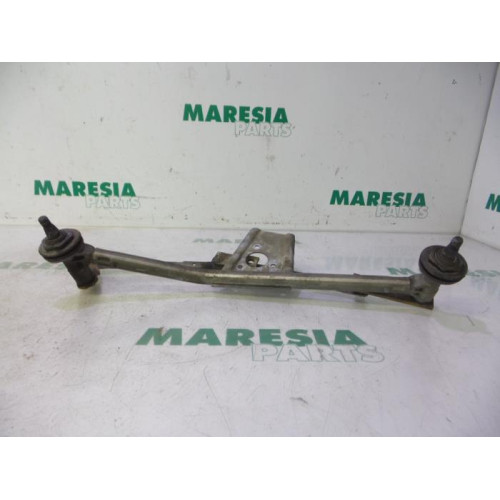 Peugeot - 206 - Wiper mechanism