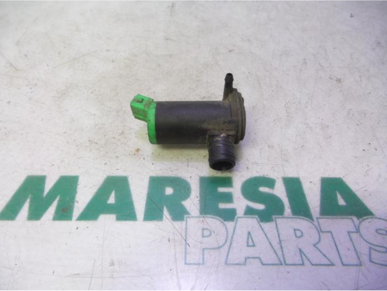 Peugeot - 206 - Scheibensprüherpumpe vorne