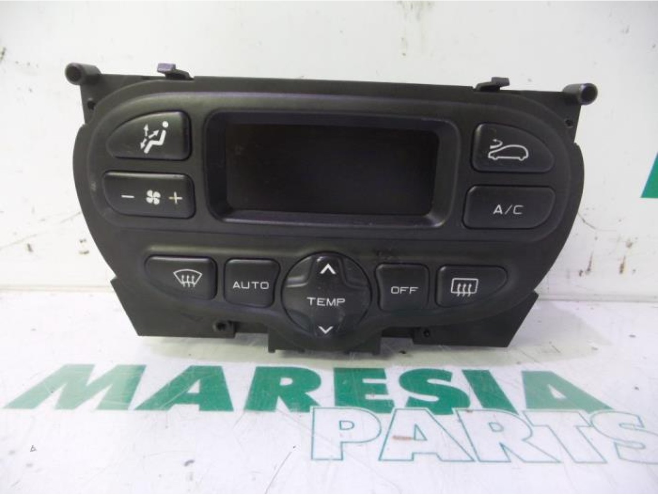 Peugeot - 206 - Heater control panel