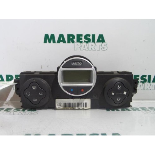 Renault - Megane Scenic - Heater control panel