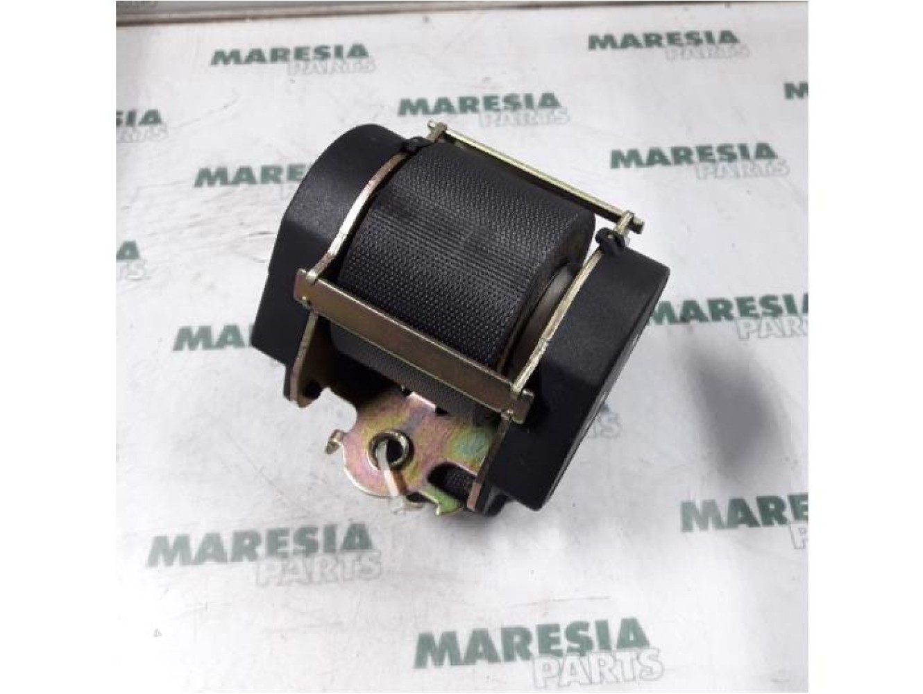 Renault - Megane Scenic - Rear seatbelt, centre