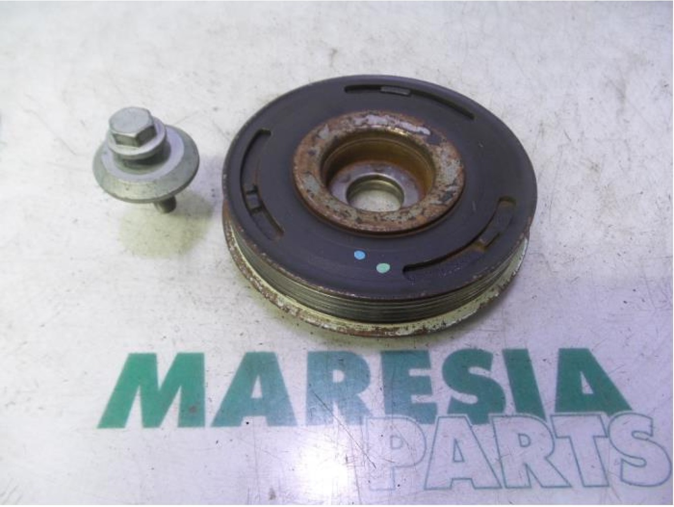Peugeot - 307 - Crankshaft pulley