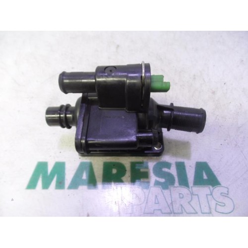 Peugeot - 307 - Thermostat housing