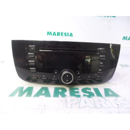 Fiat - Punto - Radio CD player