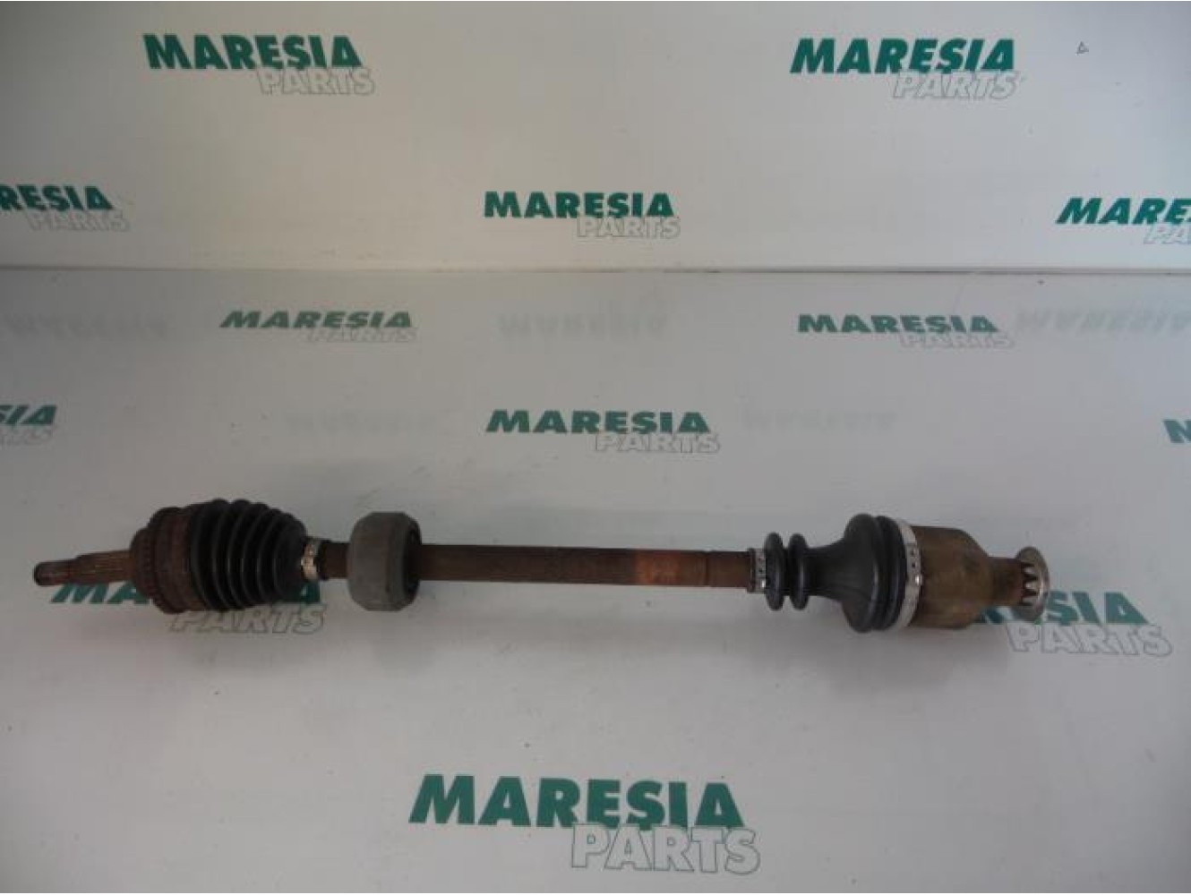 Renault - Megane Scenic - Front drive shaft, right