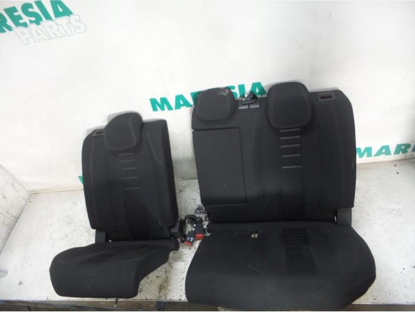 Peugeot - 308 - Rear bench seat
