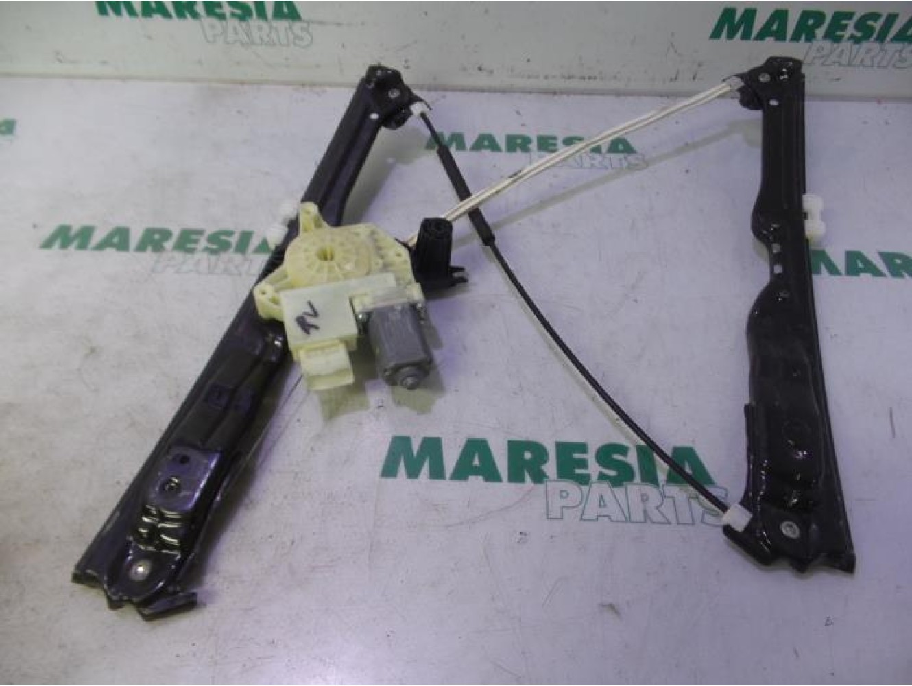 Peugeot - 308 - Window mechanism 4-door, front right
