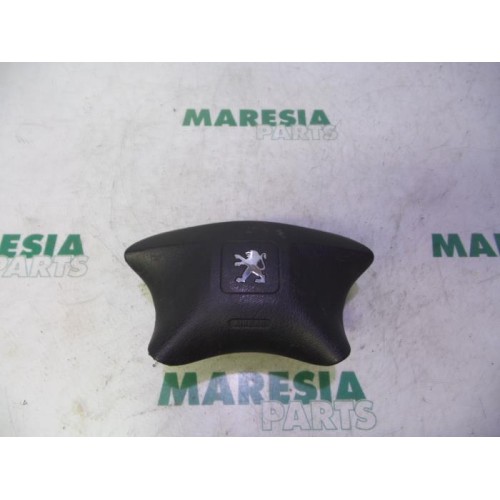 Peugeot - Partner - Left airbag (steering wheel)