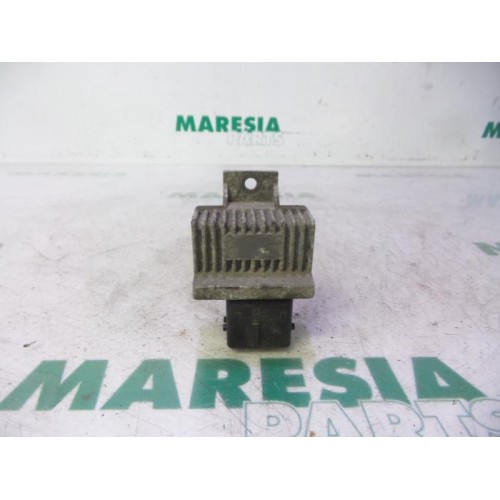 Peugeot - Partner - Glow plug relay