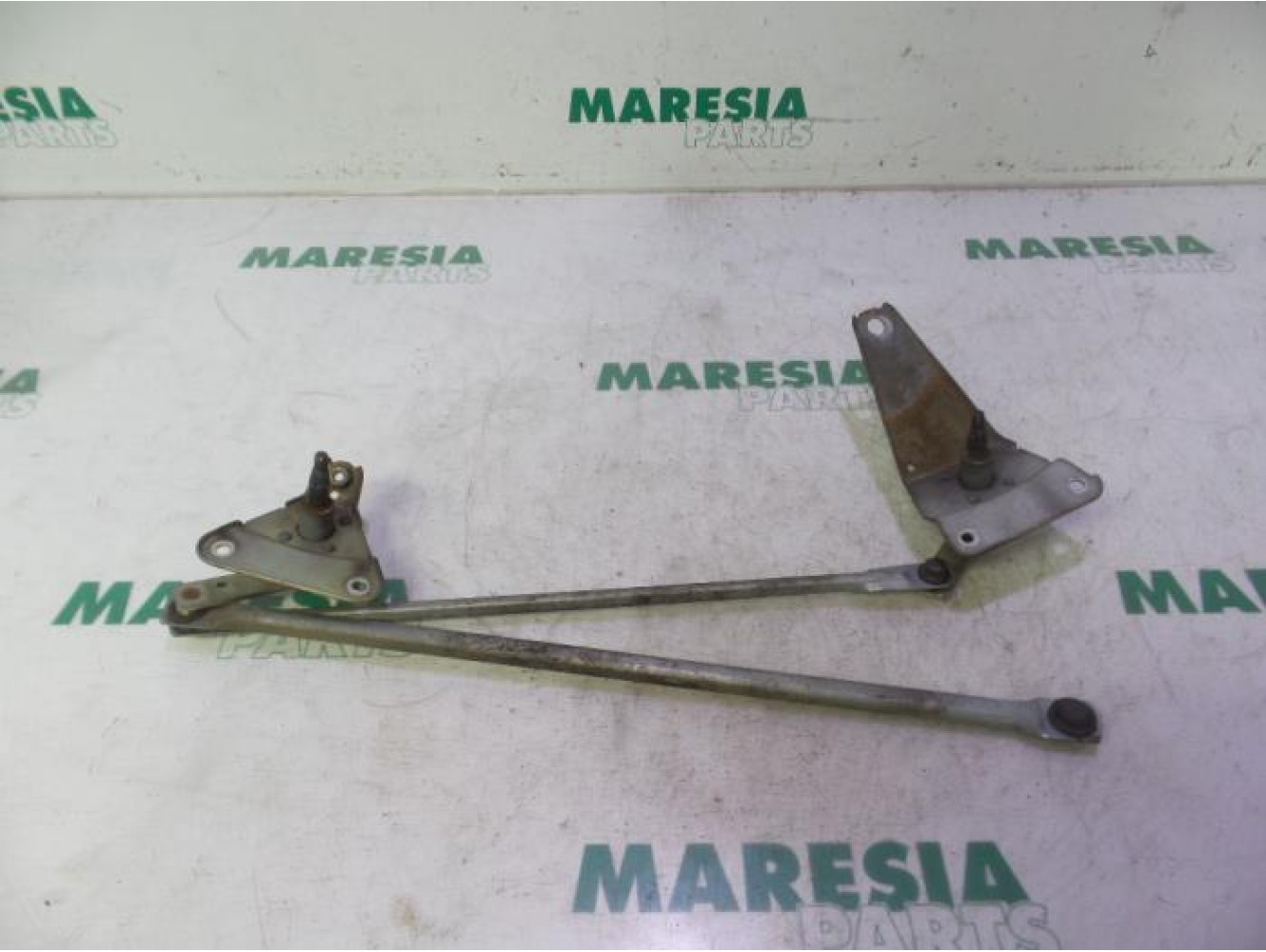 Peugeot - Partner - Wiper mechanism
