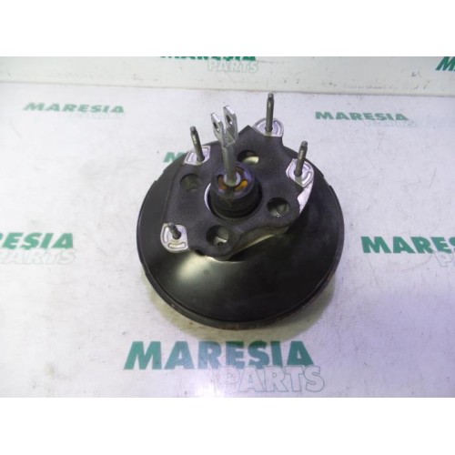 Renault - Clio - Brake servo