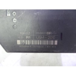 Renault - Megane - Fuse box