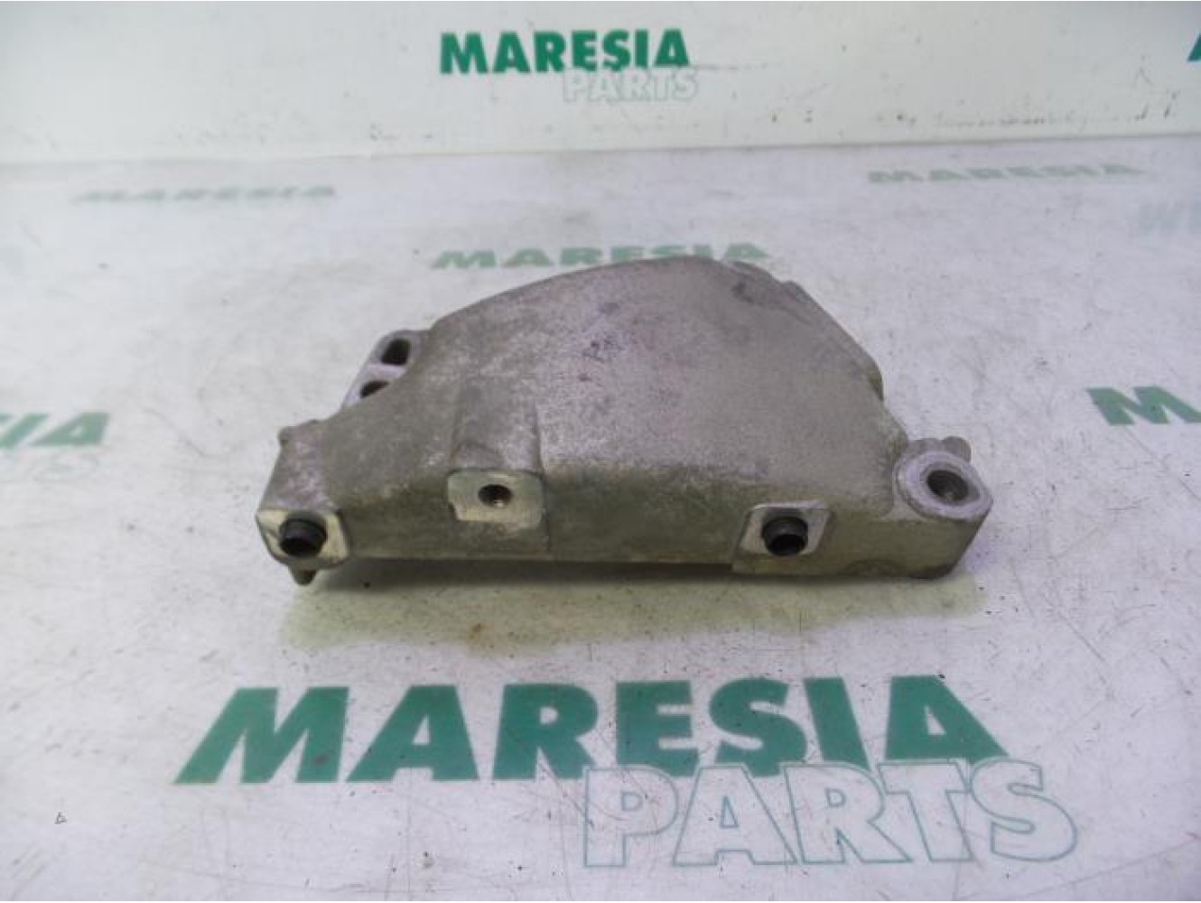 Citroen - C3 - Engine mount