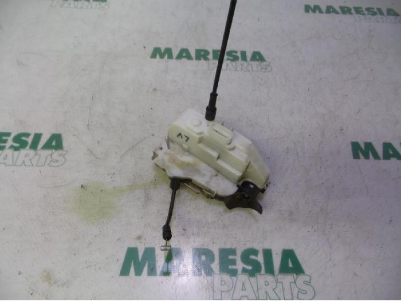 Renault - Megane Scenic - Door lock mechanism 4-door, front left