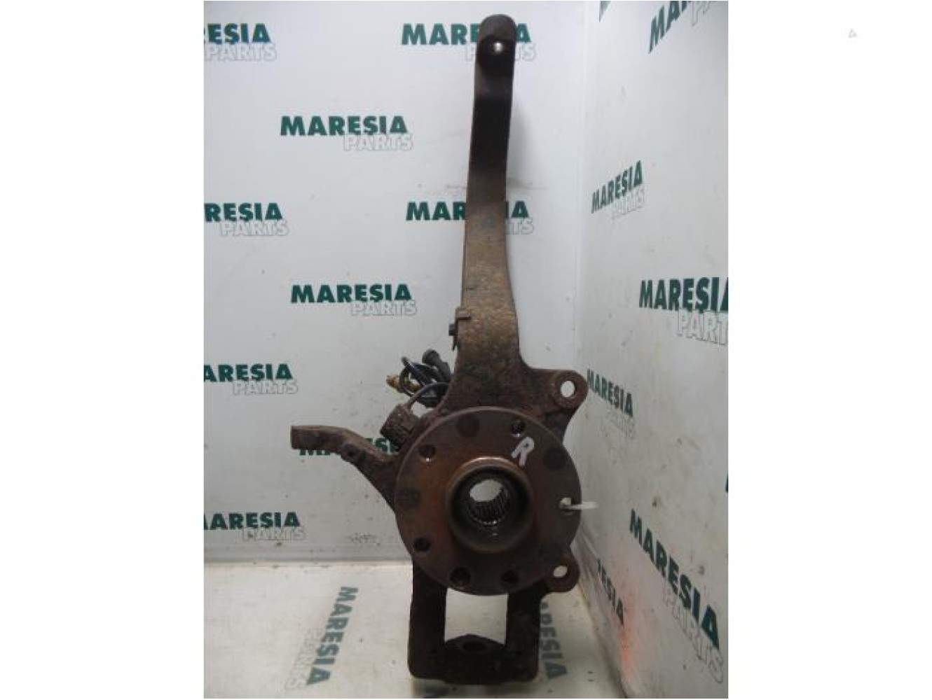 Alfa Romeo - 166 - Knuckle, front right