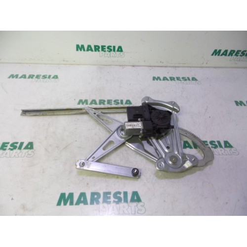 Renault - Megane - Window mechanism 4-door, front right