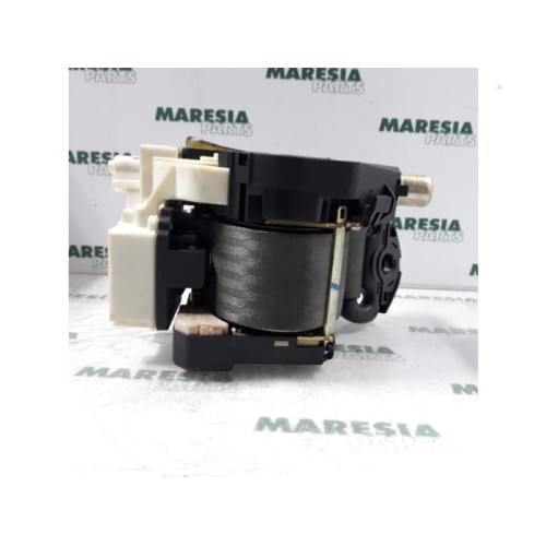 Fiat - Punto - Front seatbelt, right