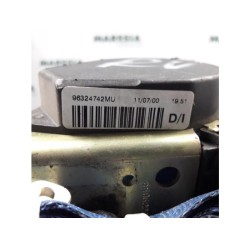 Citroen - Berlingo - Front seatbelt, right