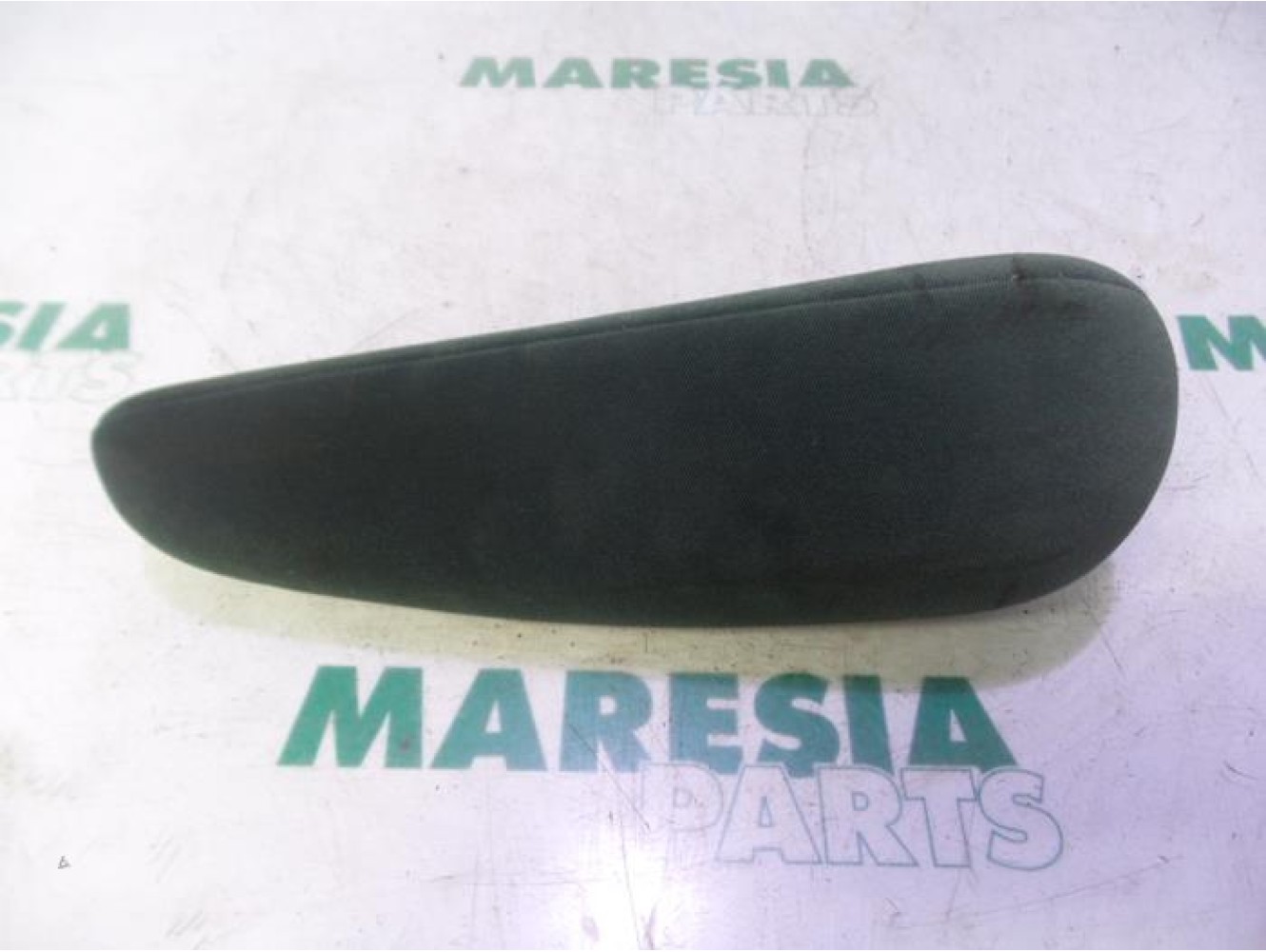 Peugeot - 307 - Armrest