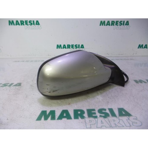 Peugeot - 307 - Wing mirror, right