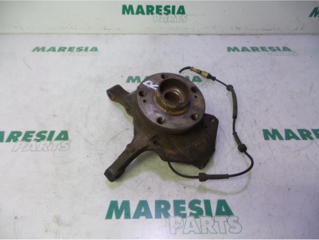 Renault - Espace - Knuckle, front right