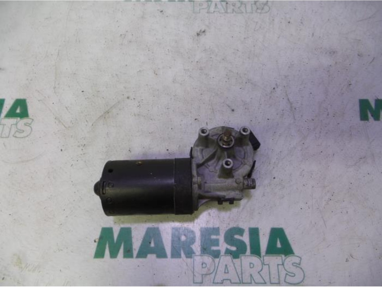 Peugeot - 206 - Front wiper motor