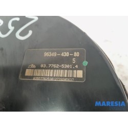 Peugeot - 206 - Brake servo