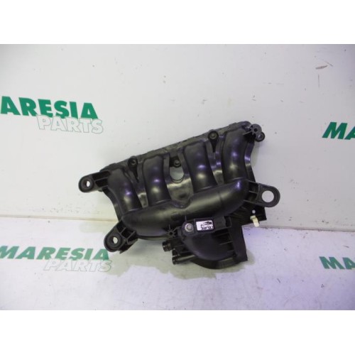 Peugeot - 308 - Intake manifold