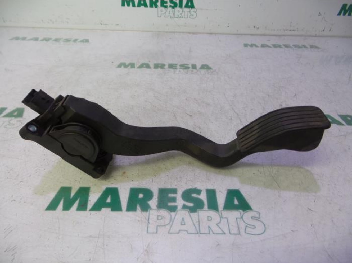 Peugeot - 307 - Throttle pedal position sensor