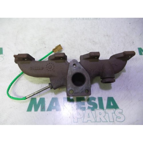 Renault - Clio - Exhaust manifold