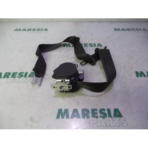 Fiat - Punto - Front seatbelt, left