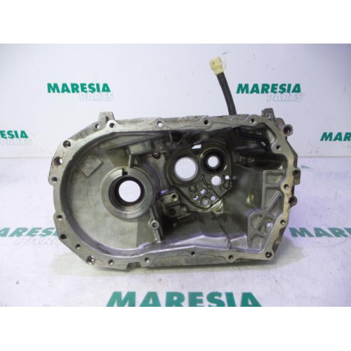 Renault - Megane Scenic - Gearbox casing