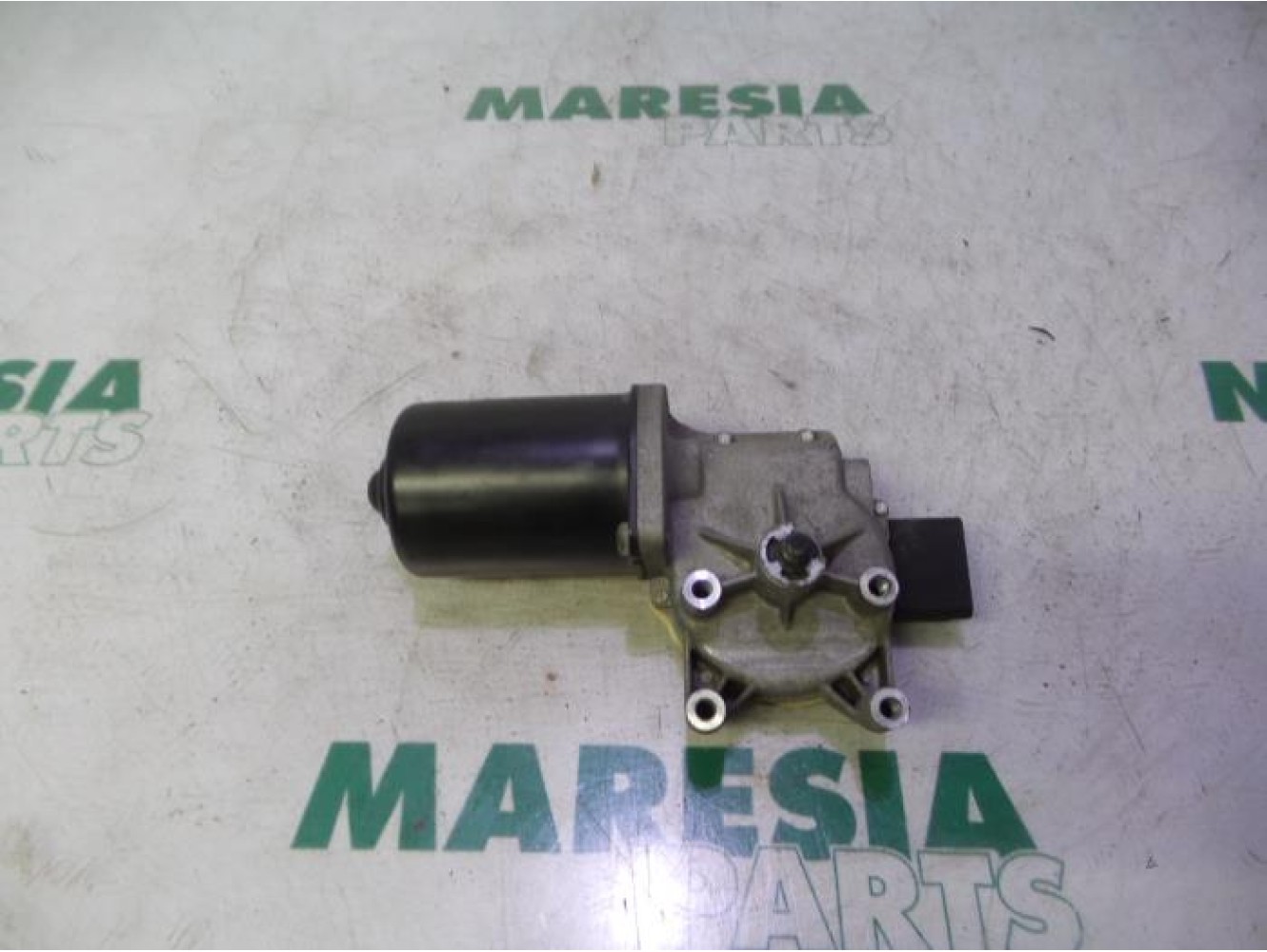 Peugeot - Expert - Front wiper motor