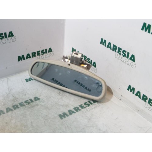 Renault - Laguna - Rear view mirror
